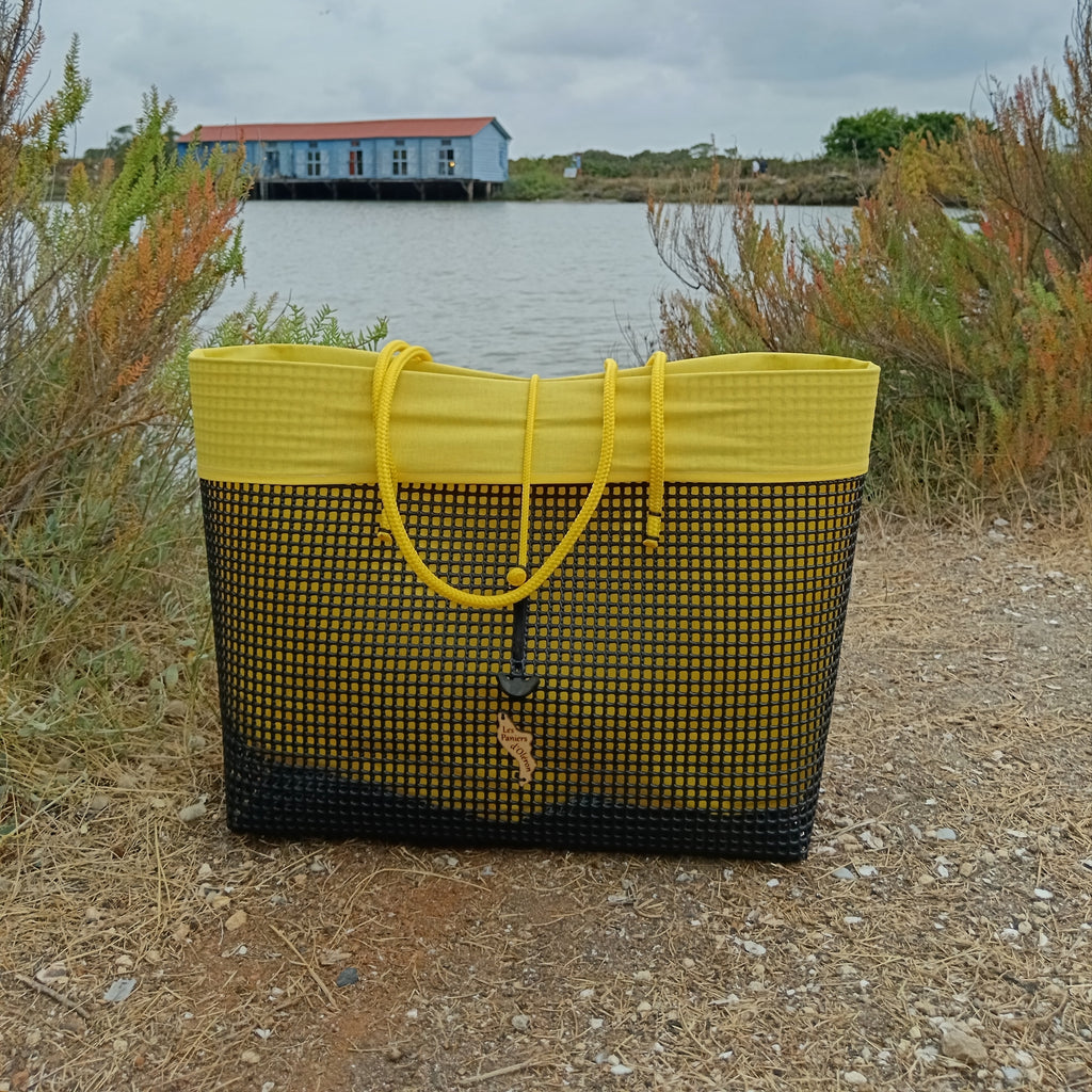 jaune
