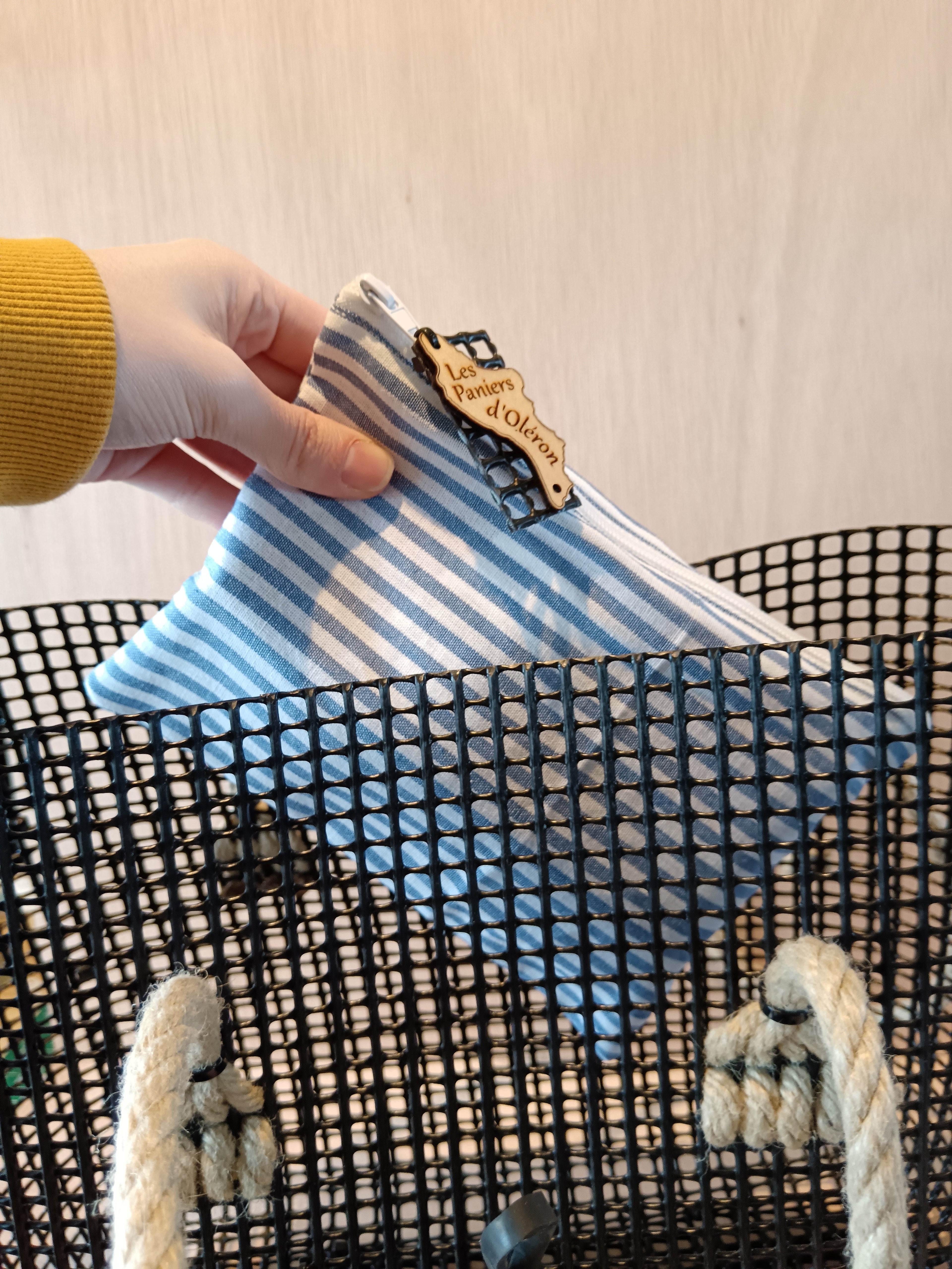 Pochette en tissu – Rayures bleues