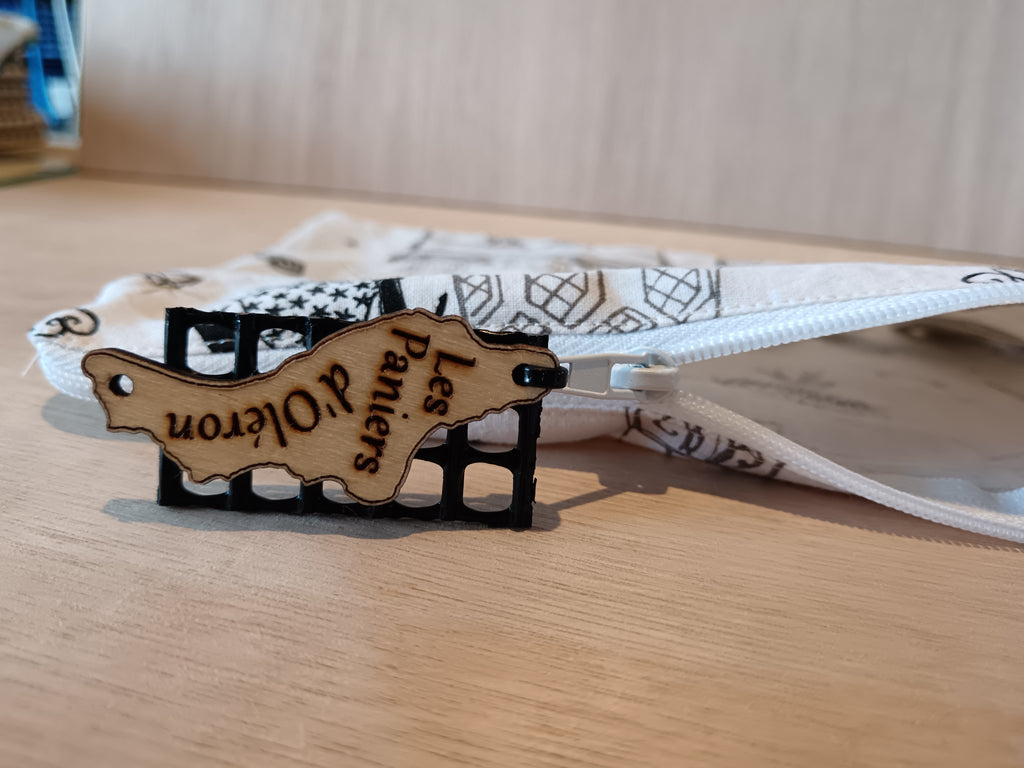 Pochette en tissu – La Parisienne